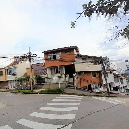 Casa Jaguar Manizales Sector Cable Hotell Exteriör bild